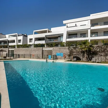 Modern & Brilliant 2 Bedroom Vanian Gardens Rdr283 Estepona